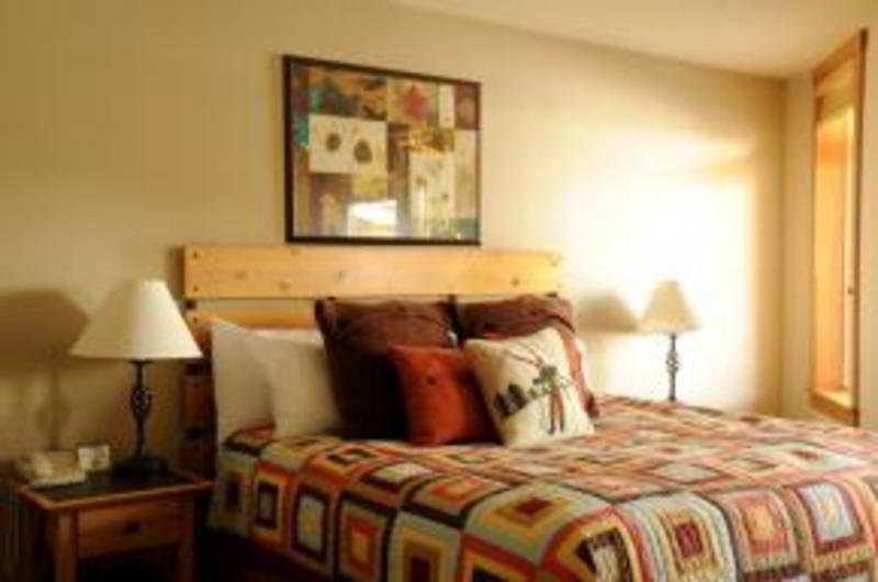 Schweitzer Mountain Resort White Pine Lodge 샌드포인트 외부 사진