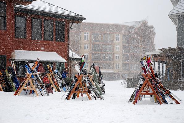 Schweitzer Mountain Resort White Pine Lodge 샌드포인트 외부 사진
