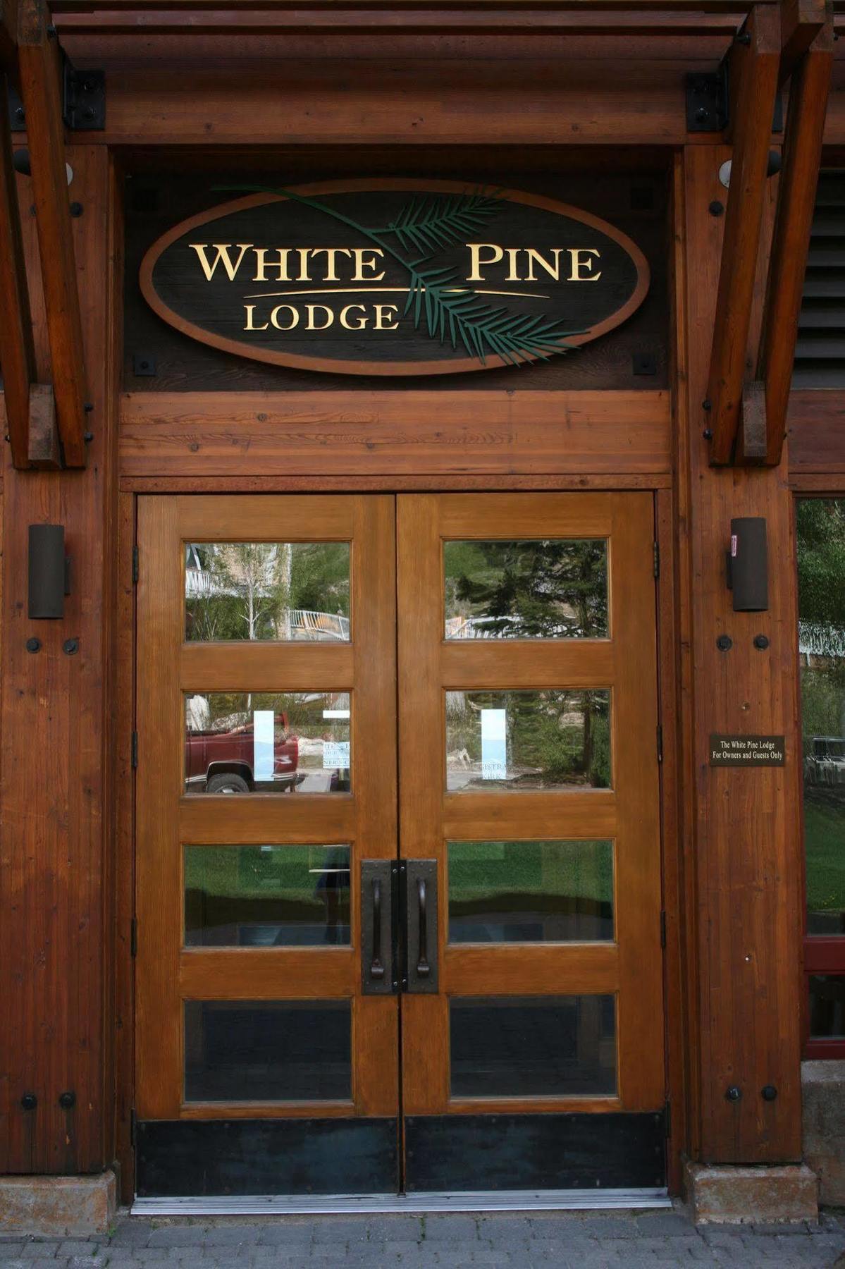 Schweitzer Mountain Resort White Pine Lodge 샌드포인트 외부 사진