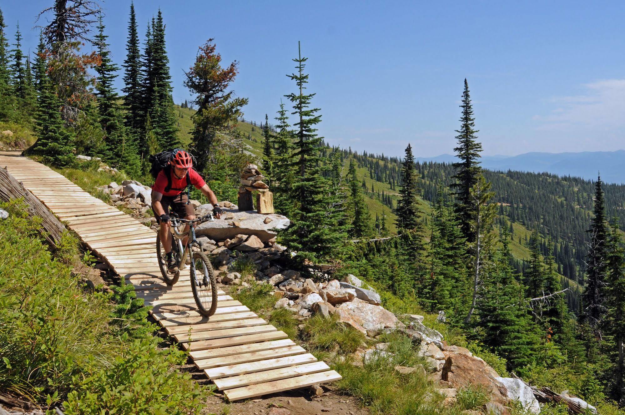 Schweitzer Mountain Resort White Pine Lodge 샌드포인트 외부 사진